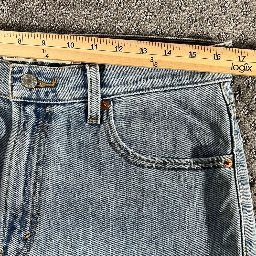 Levi's 505 Regular Fit Jeans Mens 33x30 Light Wash Blue 2007 Y2K NWT‎